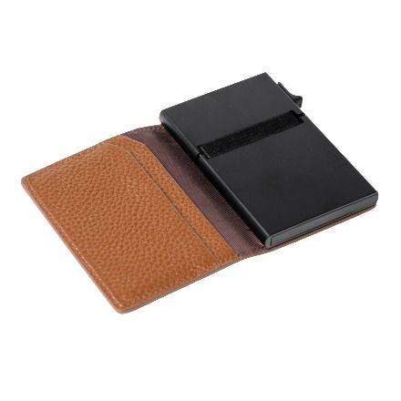 Nahkainen korttikotelo