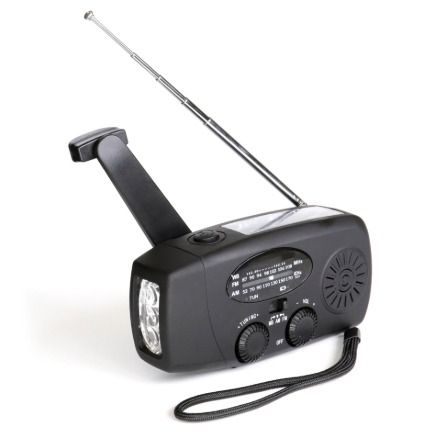 Siirry tuotesivulle Ladattava hätäradio Trek 2000 mAh